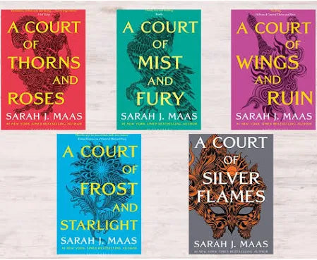 A Court of Thorns and Roses Paperback Box Set (5 Books) [Book]